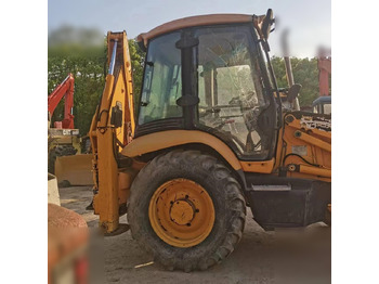 JCB 3CX en leasing occasion JCB 3CX: photos 5