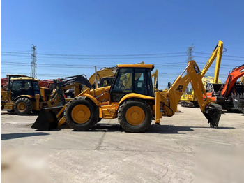 Tractopelle JCB 4CX