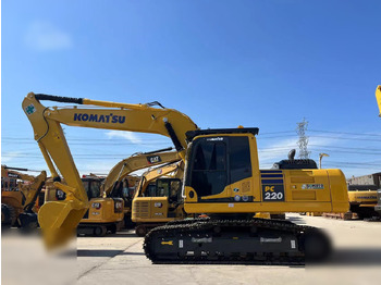 Pelle sur chenille KOMATSU PC220-8