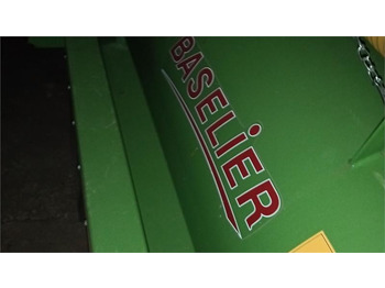 Machine agricole BASELIER