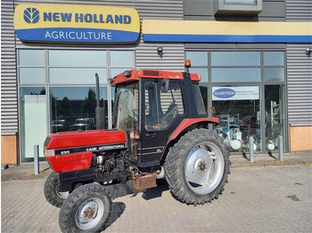 Tracteur agricole CASE IH XL