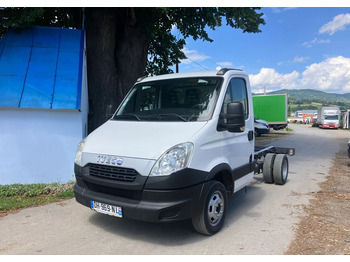 Châssis cabine IVECO Daily 35c13