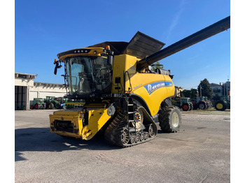 Moissonneuse-batteuse NEW HOLLAND CR series