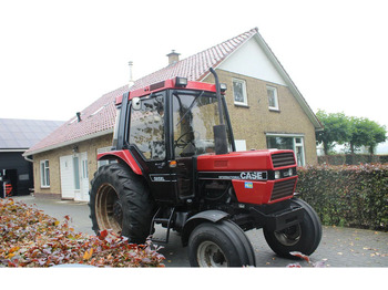 Tracteur agricole CASE IH XL