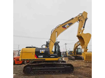 Pelle CATERPILLAR 320D