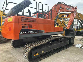 Pelle sur chenille Used Excavator Doosan DX300 Excavators Mini Equipment Earth Moving Machinery Doosan Digger Excavator for Sale: photos 4