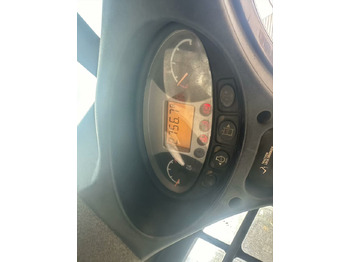 Chargeuse sur pneus BOBCAT S550: photos 3