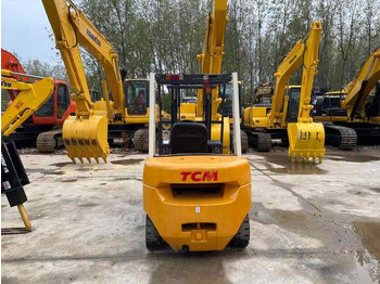 Chariot élévateur Japanese Forklifts Telehandler Used TCM Forklift Diesel Forklift 3Ton Pallet Truck: photos 2