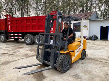 Chariot élévateur Japanese Forklifts Telehandler Used TCM Forklift Diesel Forklift 3Ton Pallet Truck [ Copy ]: photos 5