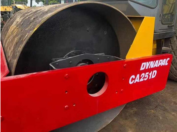 Compacteur à pieds de mouton/ Monocylindre Used High Quality Dynapac 10 Tonne 12 Tonne 15 Tonne Roller Low Price for Sale Dynapac CA251D Roller: photos 2