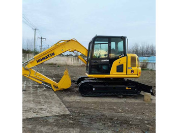 Pelle sur chenille KOMATSU PC70-8