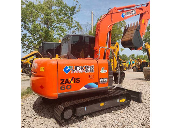 Pelle sur chenille HITACHI ZX60