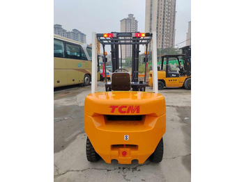 Chariot élévateur Very Cheap Price 3 Tonne TCM Forklift  Run Performance TCM30 Forklift  for Sale: photos 5