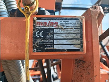 Semoir monograine MAAG SDE8TEM: photos 3 Semoir monograine MAAG SDE8TEM: photos 3