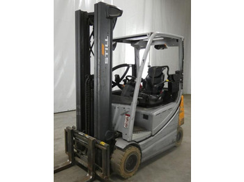 Chariot élévateur électrique STILL RX20