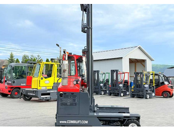 Combilift COMBILIFT C4000 – TRIPLEX 9300 mm – Year 2017 – GAS – FREE LIFT – FORK SIDE SHIFT – CONDITION 5/5 en leasing occasion Combilift COMBILIFT C4000 – TRIPLEX 9300 mm – Year 2017 – GAS – FREE LIFT – FORK SIDE SHIFT – CONDITION 5/5: photos 3