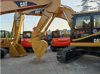Pelle Used Cat Excavator Japan 20 Tons Digger Machinery Caterpillar CAT 320BL for Sale Cat 320B 320BL 320C 320D 320CL 320DL in Stock: photos 5