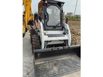 Mini chargeuse BOBCAT S18: photos 3
