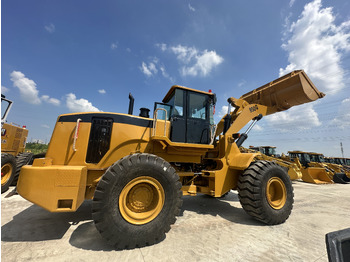 Chargeuse sur pneus CATERPILLAR 950GC