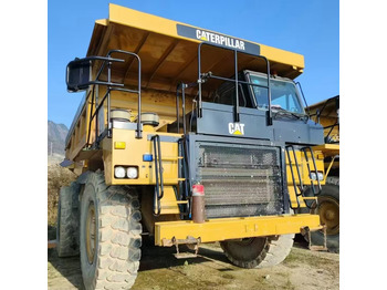 Engins de chantier CATERPILLAR