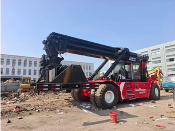 Grue Cont Master: photos 4 Grue Cont Master: photos 4