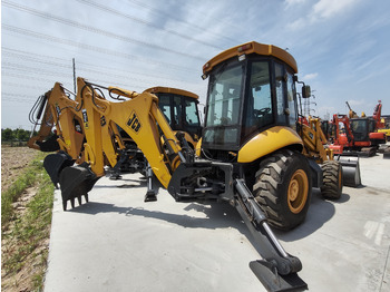 Tractopelle JCB 3CX: photos 3