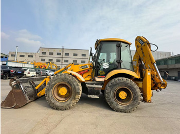 Tractopelle JCB 4CX