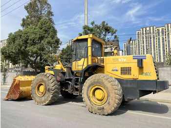 Chargeuse sur pneus KOMATSU WA470-3