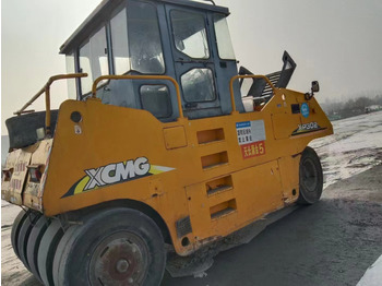 Rouleau compresseur XCMG