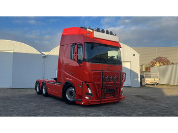 Volvo FH 16.750 FH 16 6x4 en leasing occasion Volvo FH 16.750 FH 16 6x4: photos 1