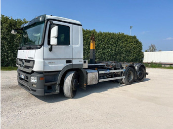 Camion ampliroll MERCEDES-BENZ Actros