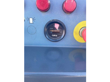 Haulotte COMPACT 12DX en leasing occasion Haulotte COMPACT 12DX: photos 4