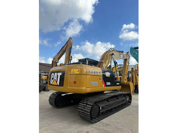Pelle sur chenille Caterpillar 320D2: photos 4