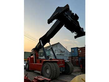 Reach stacker Kalmar DRU450: photos 4