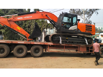 Pelle sur chenille neuf New Hitachi ZX220 LC tracked excavator: photos 4