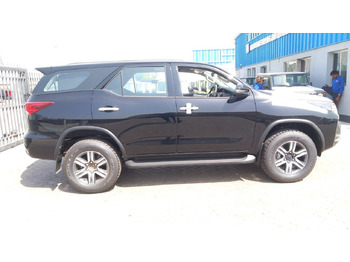 Voiture TOYOTA
