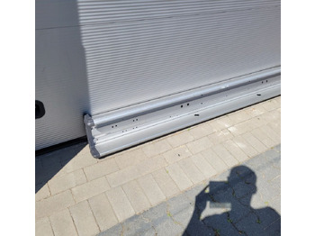 Pare-chocs pour Camion BELKA ZDERZAK SCANIA 2266598 ORYGINAŁ CHWALIM116: photos 2