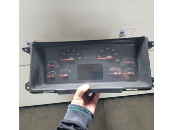 Panel de instrumentos VOLVO FH