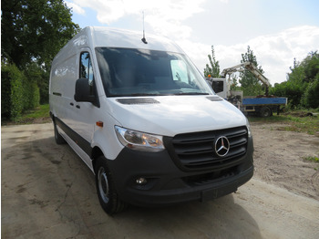Fourgon utilitaire MERCEDES-BENZ Sprinter 317