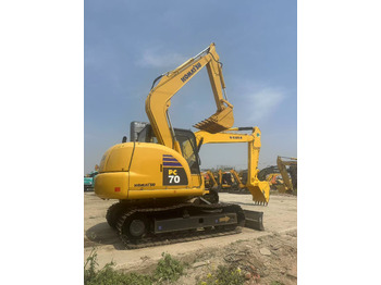 Pelle sur chenille KOMATSU PC70