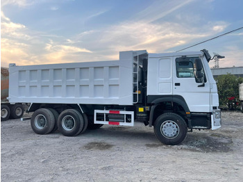 Camion benne SINOTRUK HOWO