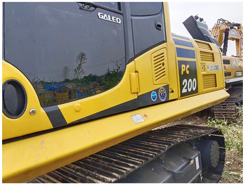 Pelle sur chenille 2022 Komatsu PC200: photos 2