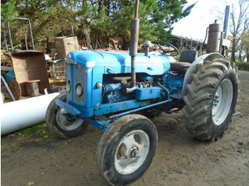 Tracteur agricole FORDSON