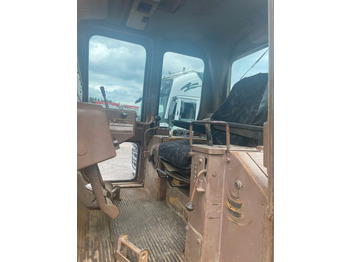 Bulldozer CAT CAT D6D CAT D6D: photos 5 Bulldozer CAT CAT D6D CAT D6D: photos 5