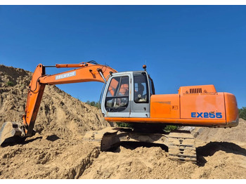 Pelle sur chenille HITACHI EX255