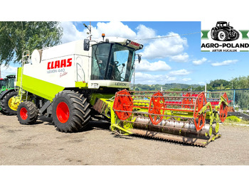 Moissonneuse-batteuse CLAAS Lexion 440