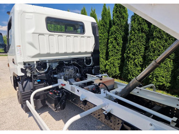 Utilitaire benne Mitsubishi CANTER 3C13 IVECO 3.0 EURO 5: photos 4 Utilitaire benne Mitsubishi CANTER 3C13 IVECO 3.0 EURO 5: photos 4