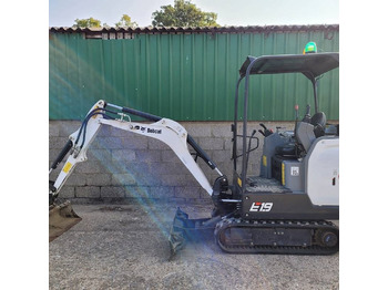 Bobcat E 19 en leasing occasion Bobcat E 19: photos 4 Bobcat E 19 en leasing occasion Bobcat E 19: photos 4