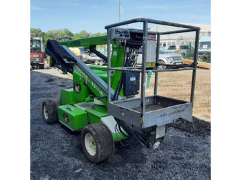 Nacelle articulée NIFTYLIFT