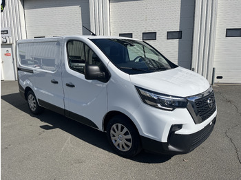 Fourgon utilitaire NISSAN
